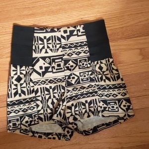 Sololafe USA tribal knit shorts-sz S